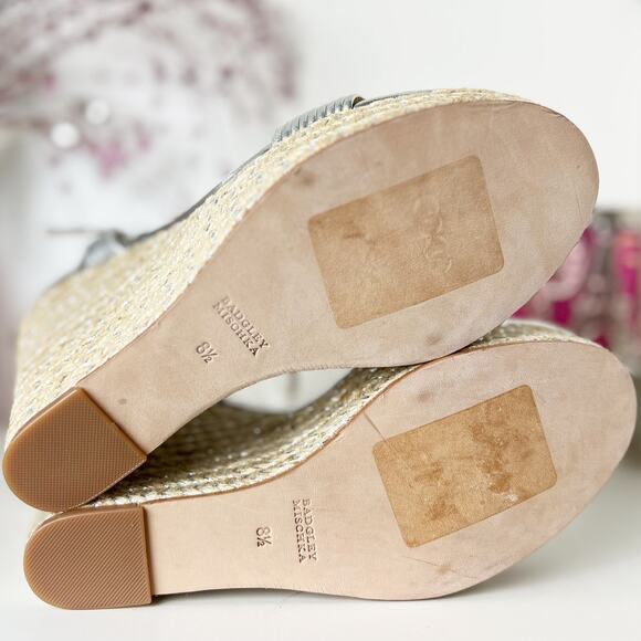 Badgley Mischka Trace Ankle Strap Espadrille Wedge Sandals Silver Size 8.5 NWB - Picture 9 of 14
